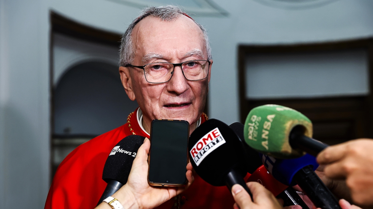 L'ambasciata di Israele contro Parolin: «Rischia di minare gli sforzi per arrivare alla pace». Papa Leone: «Ha espresso bene l'opinione della Santa Sede»