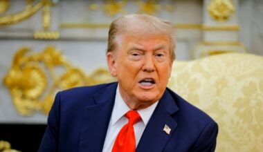 L’ira di Trump sulla Cina: «È ostile, valuto un massiccio aumento dei dazi». Cancellato l’incontro con Xi. Wall Street in calo