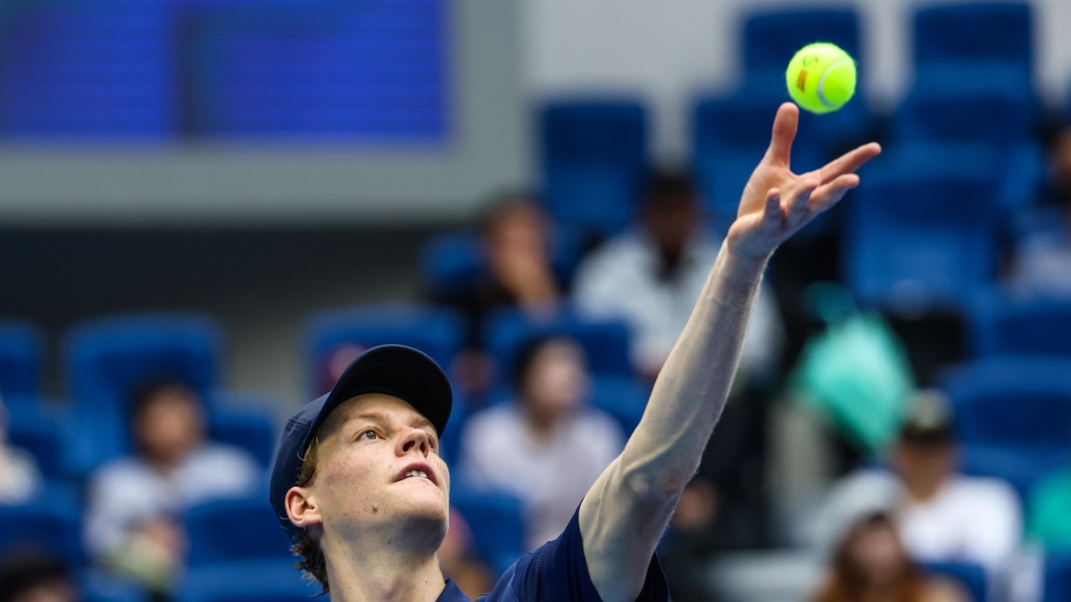 Musetti-Tien all'Atp di Pechino in diretta: 6-4; 3-6; 0-3, Lorenzo si ritira; Sinner batte Maroszan 6-1; 7-5, è in semifinale con De Minaur
