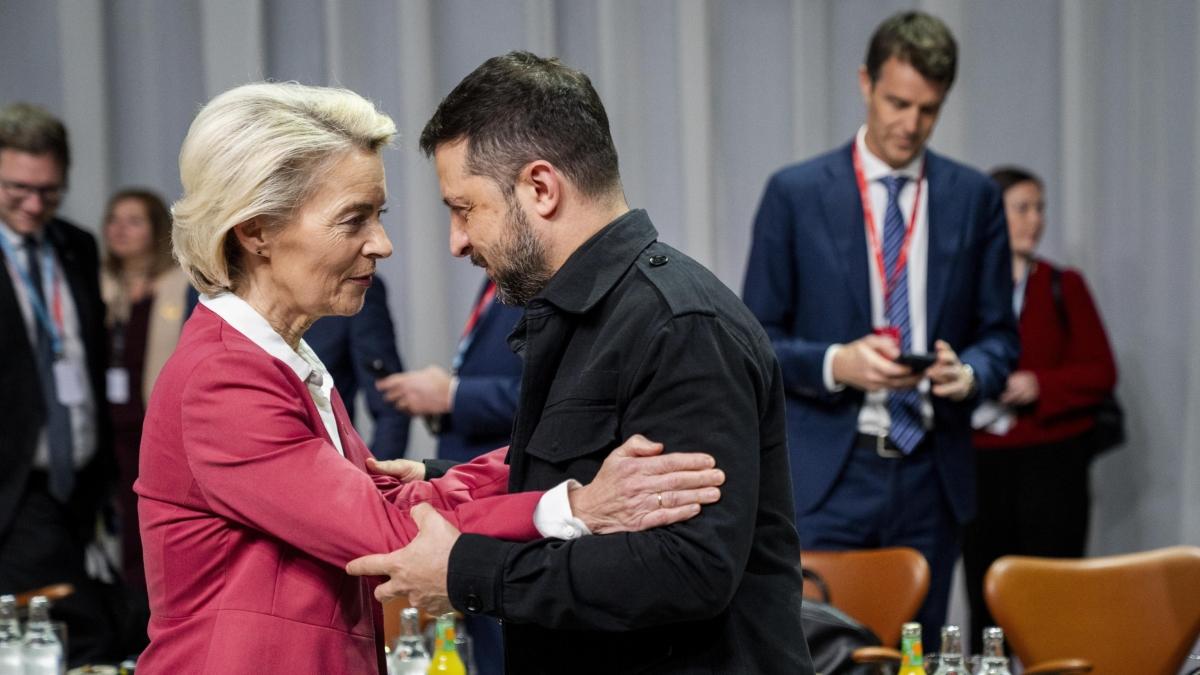 Ucraina - Russia, le notizie sul conflitto in diretta | Putin: «Tutti i Paesi della Nato sono in guerra con noi. La nostra risposta alla militarizzazione europea sarà convincente»