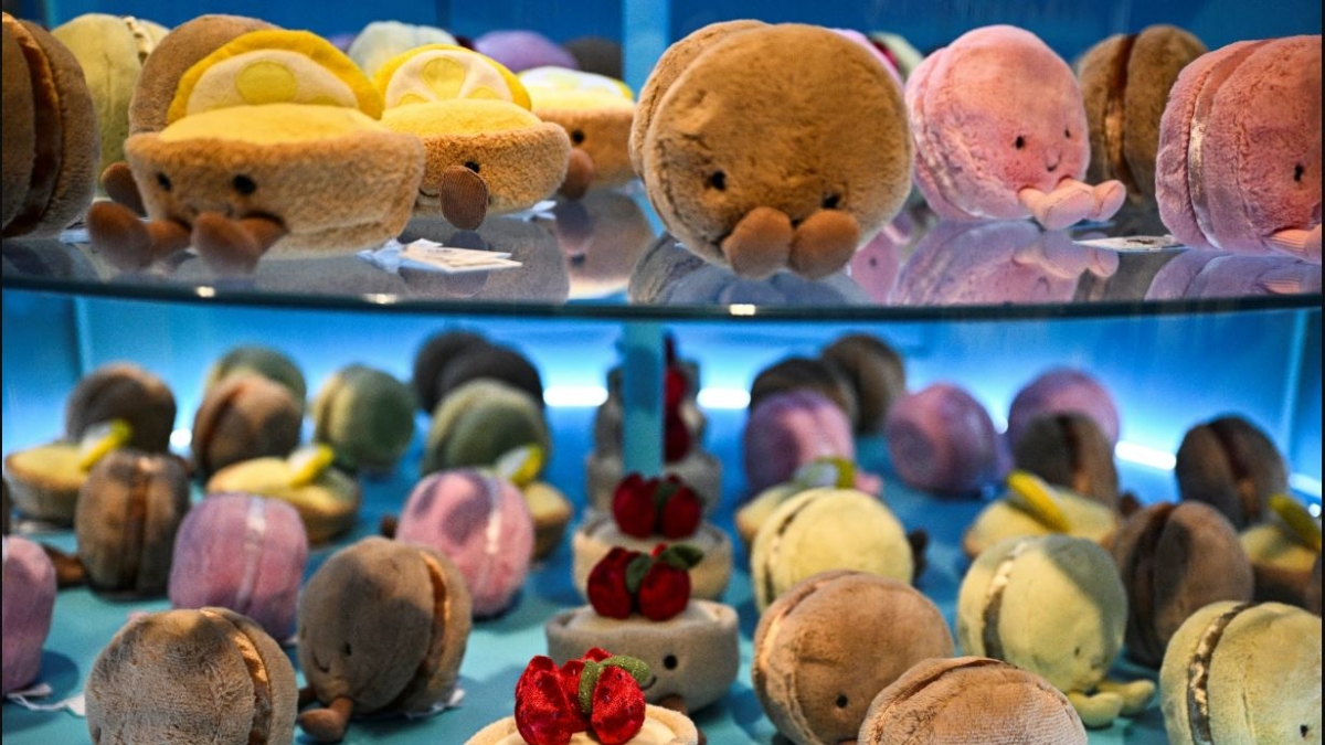 Jellycat, il boom dei peluche virali su TikTok (che costano fino a 1.200 sterline): Smudge Bear e gli altri, ecco chi sono