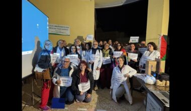 Canale 7 TV | "Luci sulla Palestina": in centinaia al flash mob dei sanitari a Monopoli