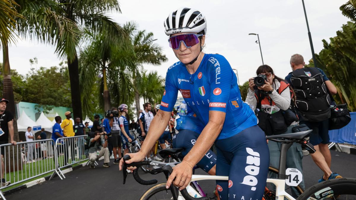 Europei ciclismo, ha vinto Demi Vollering. Longo Borghini giù dal p