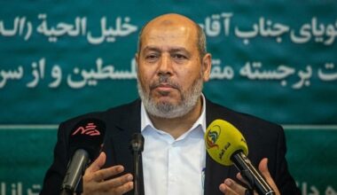 Piano per Gaza, ricompare Al Hayya, il capo di Hamas sfuggito al blitz di Doha: guiderà i negoziati