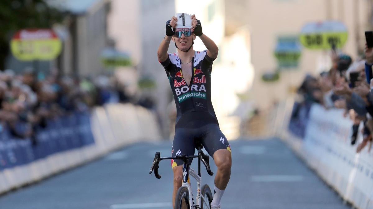 Ciclismo, San Daniele del Friuli: vince Lorenzo Finn, poi Iacomoni e Rowe