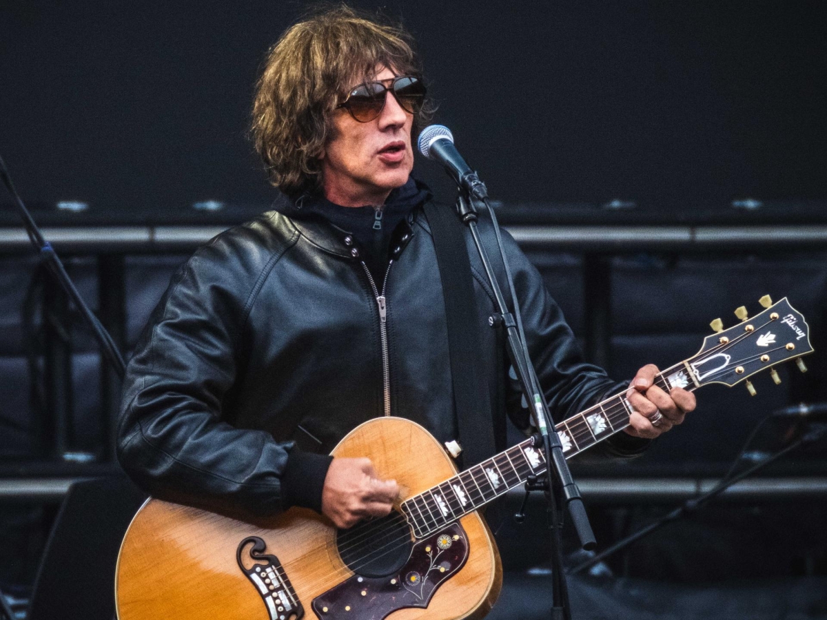 Richard Ashcroft: «Quando girammo il video di Bitter Sweet Symphony ​le ragazze non mi riconoscevano ​e dicevano che ero troppo brutto»