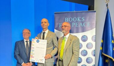 Premio Books for Peace a Daniele Frongia e il suo «Molte vite. Roma, il padel, l’apparenza»