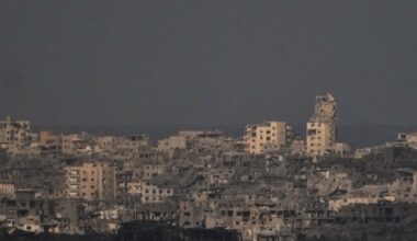 Accordo per la pace a Gaza, cosa prevede la prima fase: dal rilascio degli ostaggi al cessate il fuoco