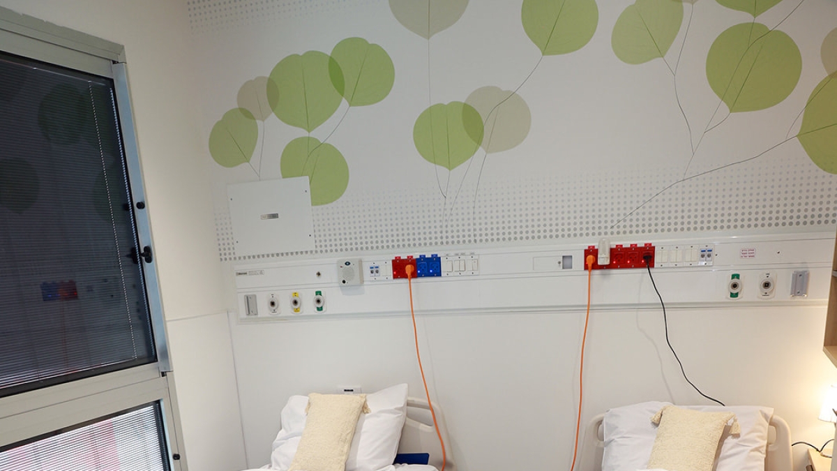 «Ostaggi liberi entro lunedì», l'attesa in Israele: le foto delle stanze d'ospedale di Tel Aviv in cui verranno ricoverati