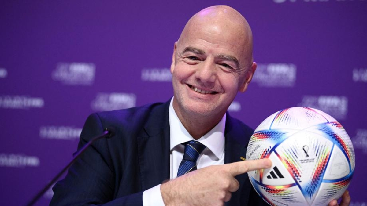 Il Mondiale sempre in inverno, come in Qatar. Infantino: «Non si possono giocare certi tornei in estate»