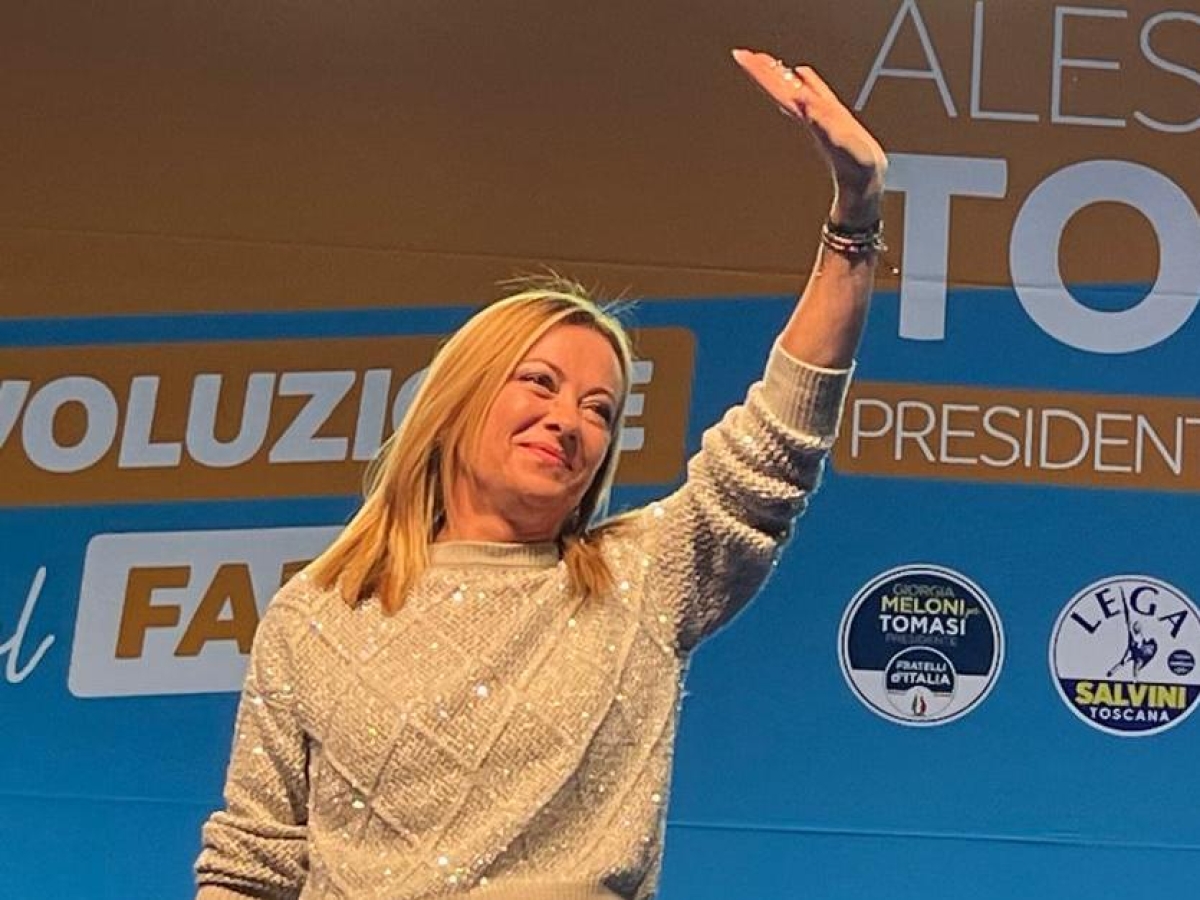 Toscana, attacco di Meloni: «La sinistra italiana è più fondamentalista di Hamas, alle Regionali batteremo questo enorme centro sociale»