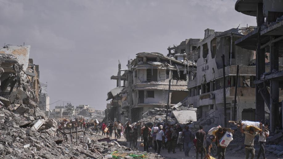 Gaza, notizie in diretta sull'accordo di pace Israele - Hamas | Al via il trasferimento dei detenuti palestinesi da scambiare. E Hamas insiste per Barghouti. Da domani aiuti dentro Gaza