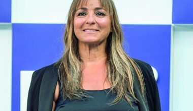 Camila Raznovich: «A 20 anni avevo l’autista e guadagnavo 10mila euro al mese. Autoerotismo e omosessualità, porto in teatro i tabù del sesso»