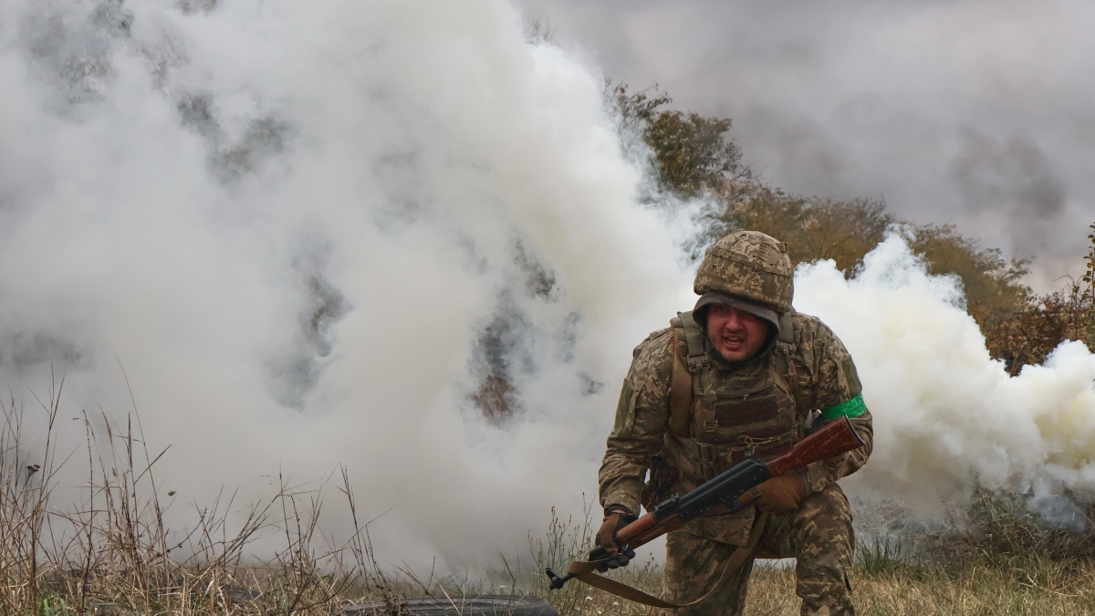 Ucraina - Russia, le notizie sul conflitto in diretta | Zelensky sente Trump: «Ferma la guerra come a Gaza»