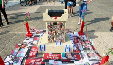 Chi sono i 20 ostaggi ancora vivi di Hamas che ritornano dai tunnel di Gaza