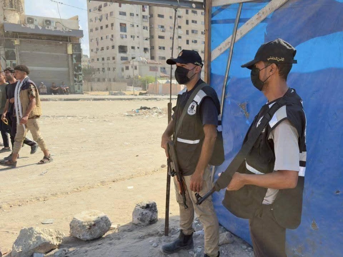 Striscia di Gaza, cosa succederà dopo il rilascio degli ostaggi? L'America al comando, gli arabi nelle strade e i punti «opachi» del piano di pace di Trump