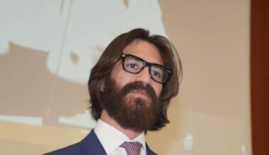 Delfin, record di dividendi a 1,2 miliardi: gli eredi di Leonardo Del Vecchio si dividono 140 milioni