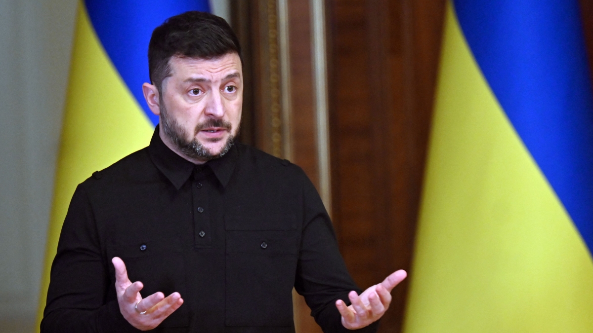 Ucraina - Russia, le notizie sul conflitto in diretta | Il leader ucraino Zelensky venerdì va da Trump. Mosca, «coi Tomahawk finirà male»