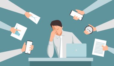 Burnout, un lavoratore su cinque a rischio in Italia: i Millennial i più colpiti