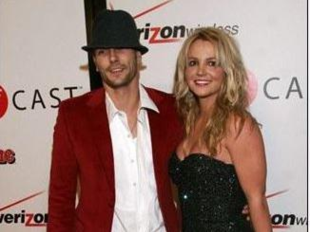 Britney Spears «guardava i figli addormentati tenendo un coltello in mano», le rivelazioni dell'ex marito