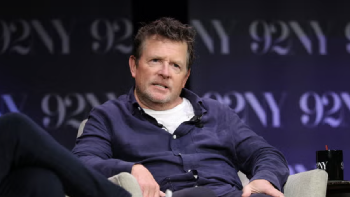 Michael J Fox: «Un giorno mi piacerebbe non svegliarmi più. Non ci sono molte persone che hanno il Parkinson da 35 anni»