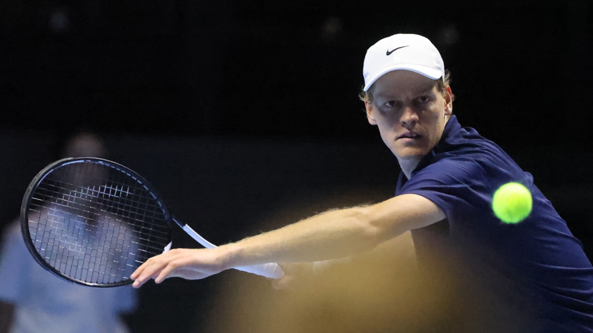 Sinner-Djokovic, la diretta del Six Kings Slam: Jannik cerca il pass per la finale