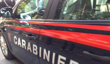 Scandicci, sequestra una donna e tenta di ucciderla: dopo l'allarme di un passante, arrestato un uomo di 51 anni