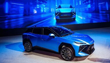 Suv ibridi economici: Omoda 4, prezzo e quando arriva