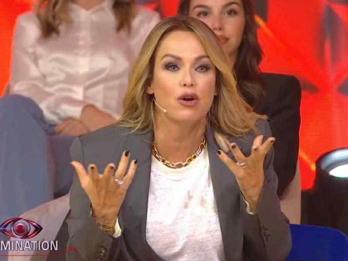 Grande Fratello, le pagelle: Bruganelli ha l'empatia di un cyborg (7,5), Jonas vuole condurre? (4)