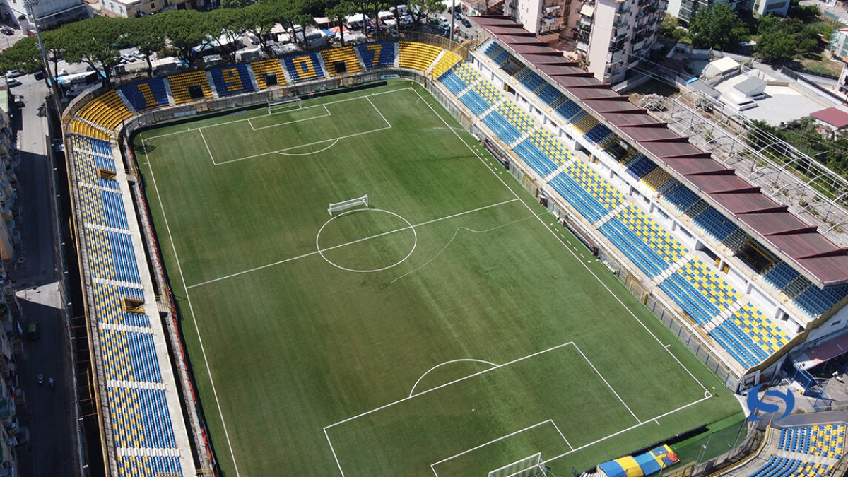 La Juve Stabia in amministrazione giudiziaria. La Dna: «Bene strumentale del clan D'Alessandro»