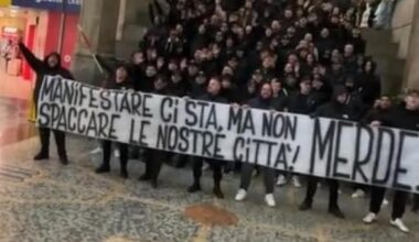 Ultras Juve in Stazione Centrale a Milano: saluti romani, inno e striscioni