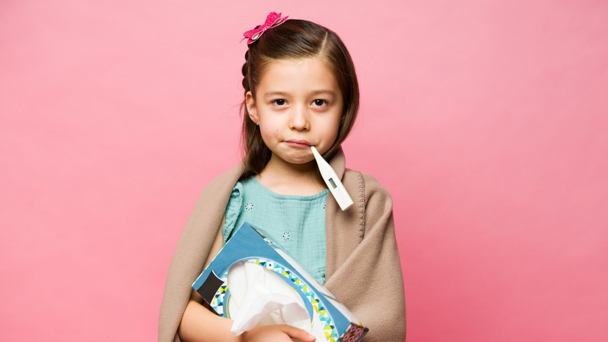 Influenza, raffreddore, bronchiolite: come riconoscere i sintomi e curarli, quando vaccinarsi
