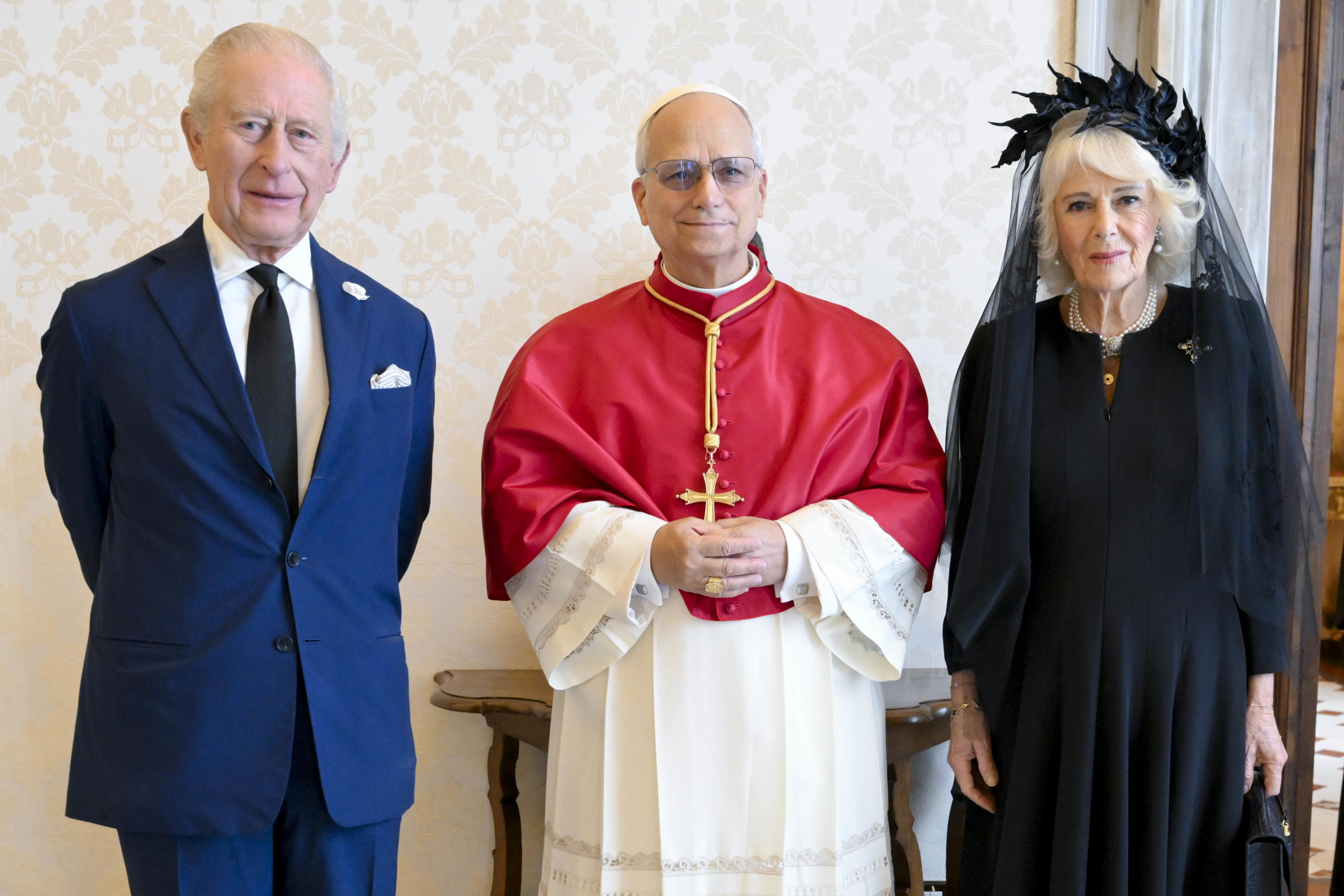 Re Carlo a Roma per la preghiera con papa Leone: «Giornata storica». La nomina del sovrano a «Confratel»