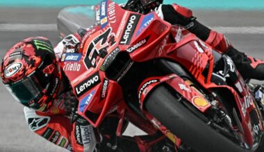 MotoGp, Bagnaia centra la pole nel Gp di Malesia