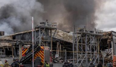 Ucraina - Russia, le notizie sul conflitto in diretta | Trump: «Non perderò tempo con Putin se non c'è la certezza di un accordo». Attacco russo nella notte su Kiev: 3 morti