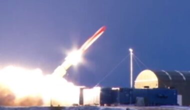 Cosa è il Burevestnik, il nuovo missile a propulsione nucleare russo: le caratteristiche tecniche