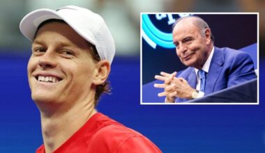 Pace fra Vespa e Sinner a Le Iene. Il giornalista: «Lo tifo ma non gli perdono il no alla Davis». Jannik firma una bandiera: «A Bruno, con affetto»