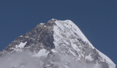 Al cinema K2-La grande controversia, film di Reinhold Messner