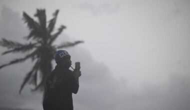 Cuba, 120 mila persone evacuate per l'uragano Melissa. Allarme anche in Giamaica: «È il più potente di quest'anno, venti con velocità oltre i 250 chilometri orari»