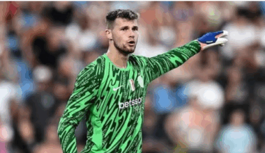 Il secondo portiere dell’Inter Josep Martinez investe in auto e uccide un anziano in carrozzina: l'incidente a Fenegrò, nel Comasco