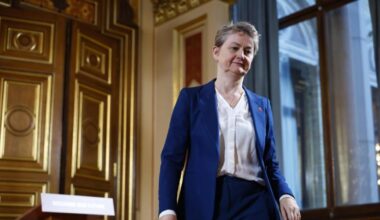 Il British Council «sull'orlo della bancarotta» vende novemila opere d'arte e chiude in 35 Paesi