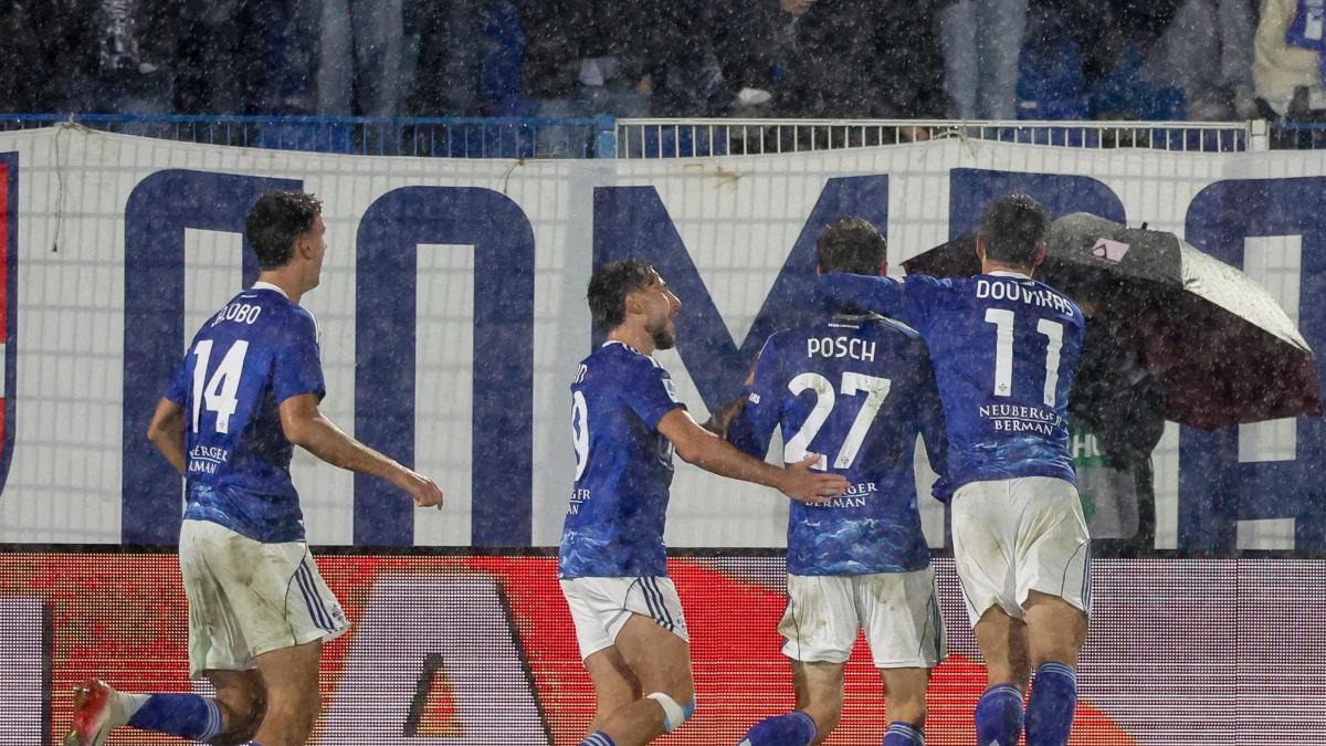 Como-Verona 3-1, gol di Douvikas, Serdar, Posch, Vojvoda