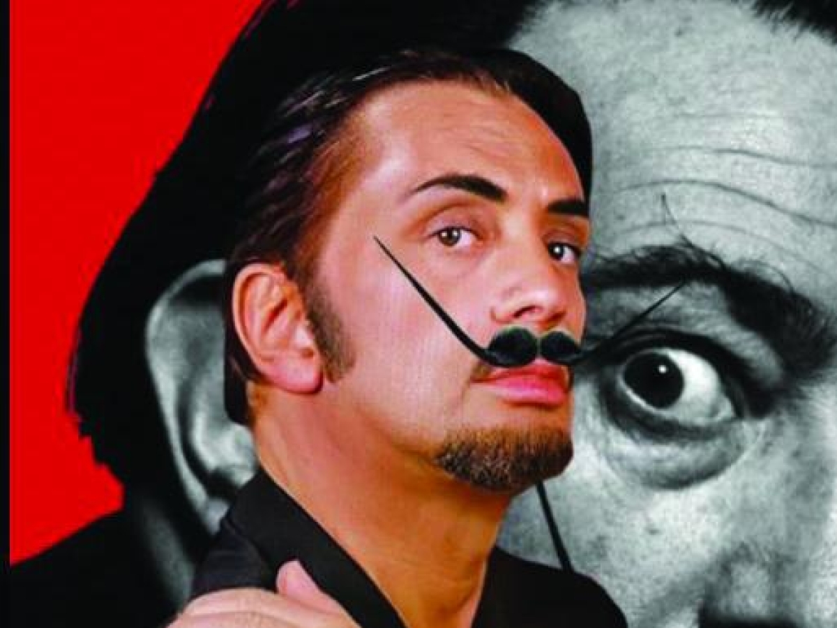 Ivan Cattaneo: «Camminavo 10 chilometri al giorno per andare in Seminario. Fui il primo cantante a fare coming out»