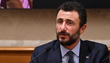 Sparo di Capodanno, il deputato Emanuele Pozzolo (ex FdI) condannato a un anno e tre mesi per porto abusivo d'arma