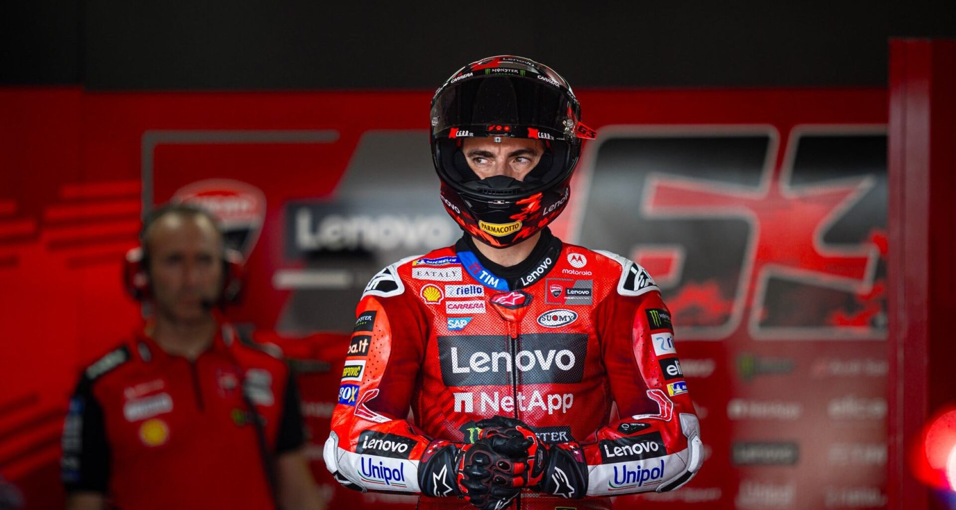 Ducati alle prese con il rebus Bagnaia: "Dobbiamo riflettere"