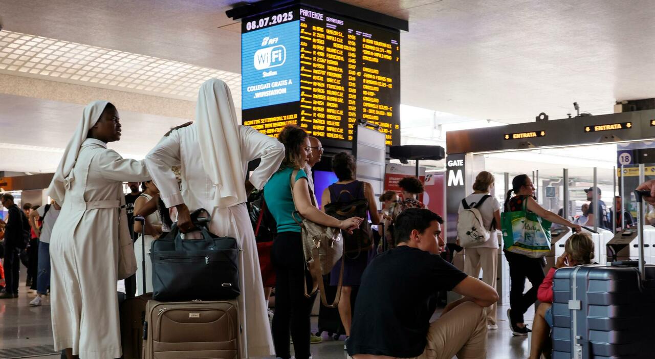 Scioperi, a ottobre 29 stop tra treni, trasporto locale, aerei e taxi: l'elenco completo diviso per giorni. Il primo tra il 2 e il 3 per... - Il Messaggero