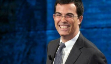 tra gli ospiti della puntata Massimo Cacciari e Silvia Ronchey