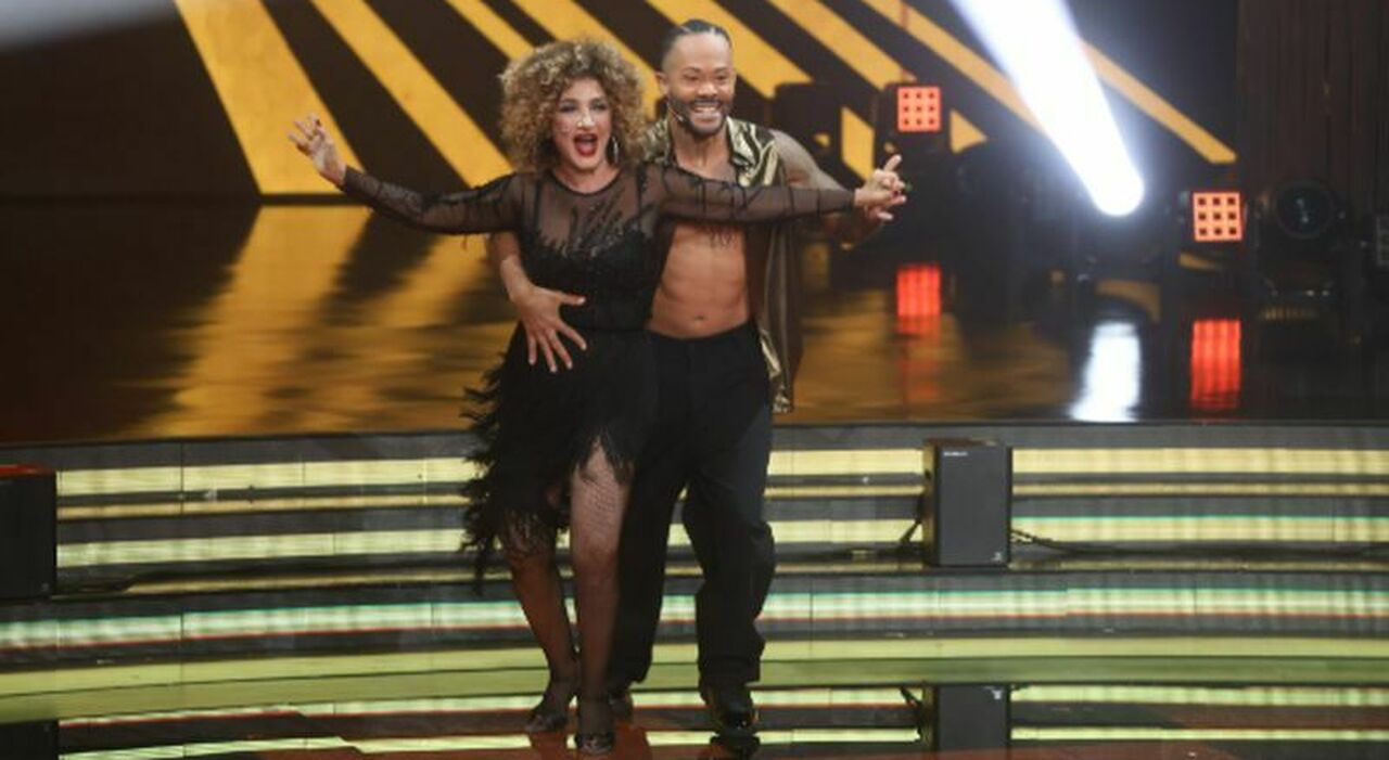 Marcella Bella e i commenti sessisti a Ballando con le stelle. Canino: «Mi scuso, le mie parole uscite malissimo». Lucarelli: «Battute in buona fede»