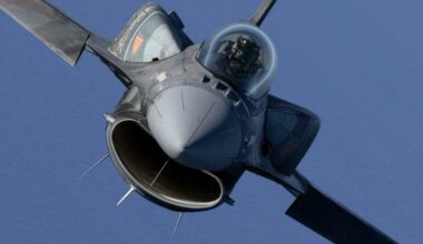 Droni Shahed verso la Polonia, decollano sei jet F-16 per intercettarli: cosa sta succedendo - Il Messaggero