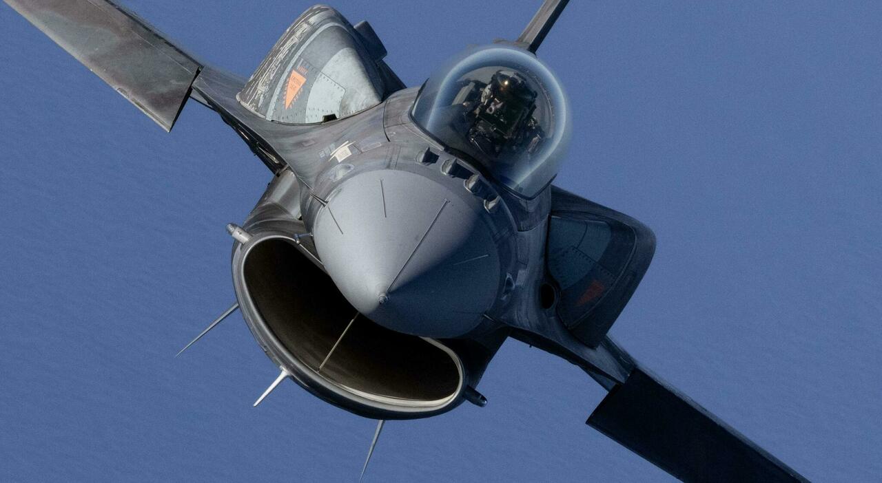 Droni Shahed verso la Polonia, decollano sei jet F-16 per intercettarli: cosa sta succedendo - Il Messaggero